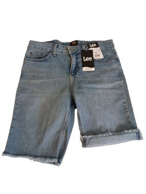 Lee Bermuda Mid-Rise Shorts Light Blue Frayed Hem NWT Women’s 6